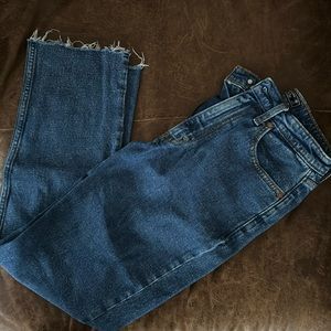 Abercrombie and Fitch Zoe Natural Rise Ankle Straight Jeans Pants Size 26 2R